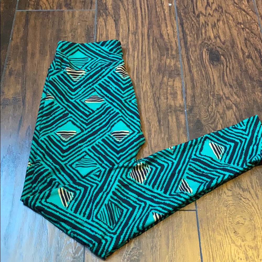 LuLaRoe One Size Leggings Brand New